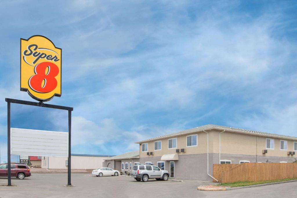 Super 8 by Wyndham Alamosa Main image 1